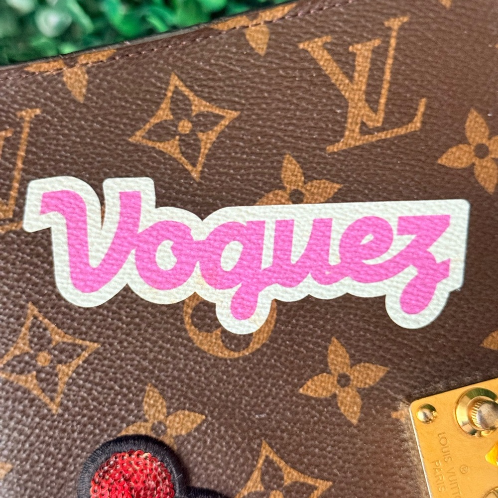 Louis Vuitton Monogram Patch Paul Cover Organizer - Generic Notebook - Picture 10 of 14